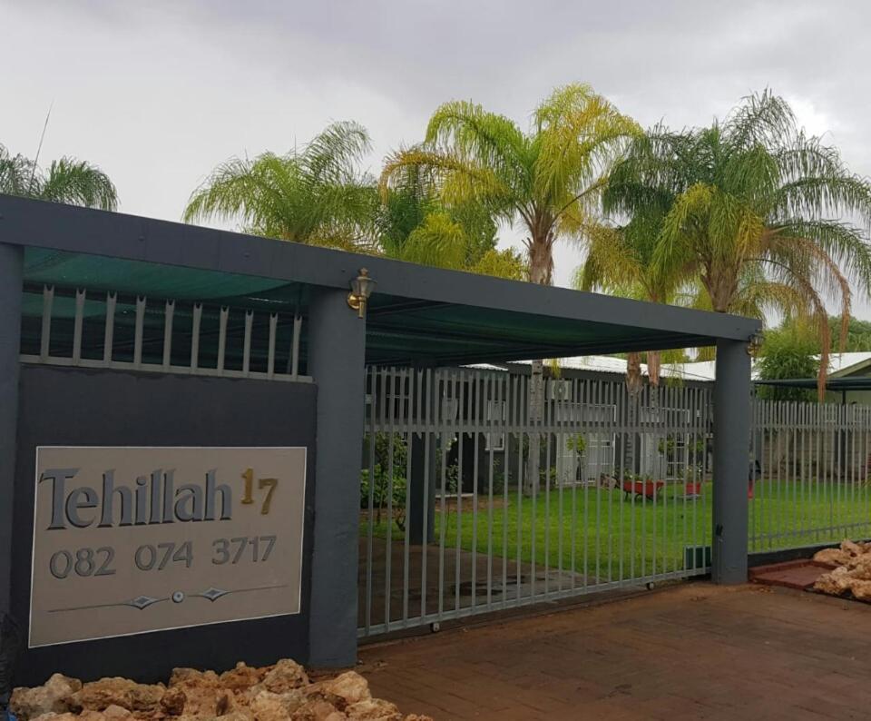 Tehillah Guesthouse Upington Exterior photo