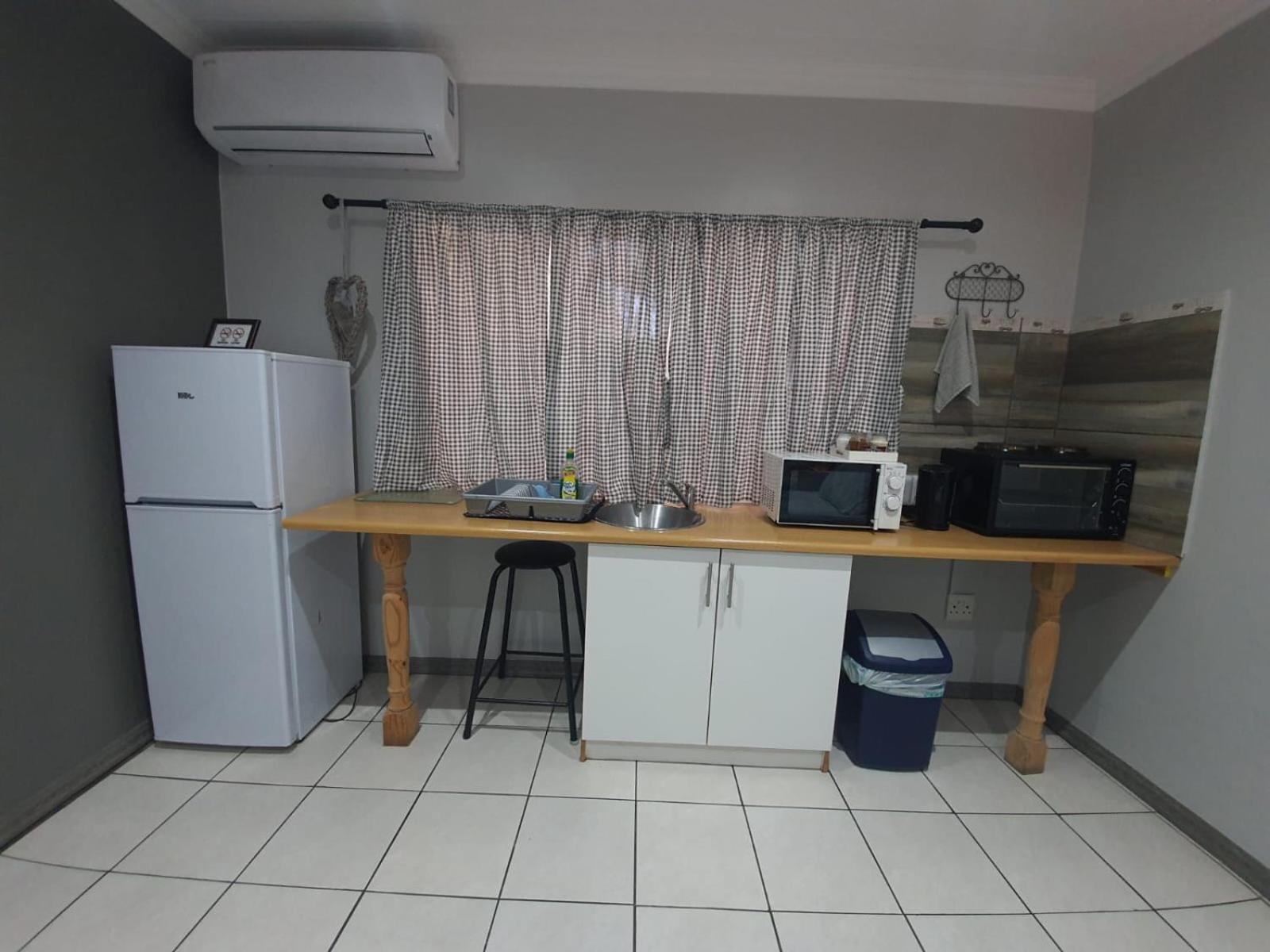 Tehillah Guesthouse Upington Exterior photo